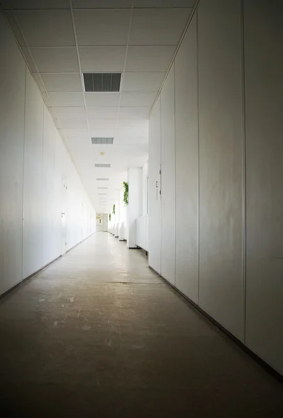 Korridor im Business Center — Stockfoto