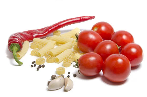 Tomaten und Nudeln — Stockfoto
