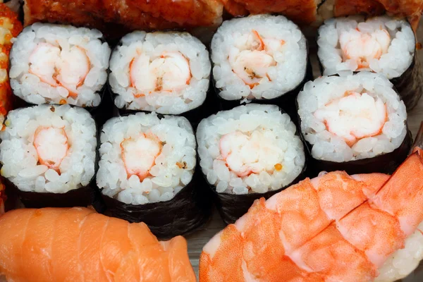 Set of rolls and sushi — Stock Photo, Image