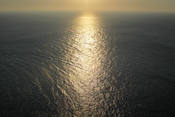 海の上の日の出 — ストック写真