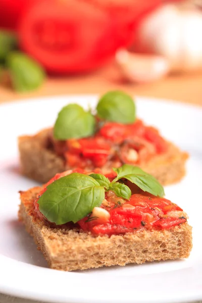 Crostini met tomaat — Stockfoto
