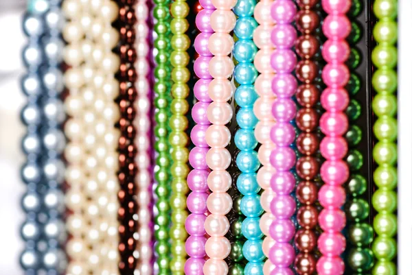 Perlen in Reihen — Stockfoto