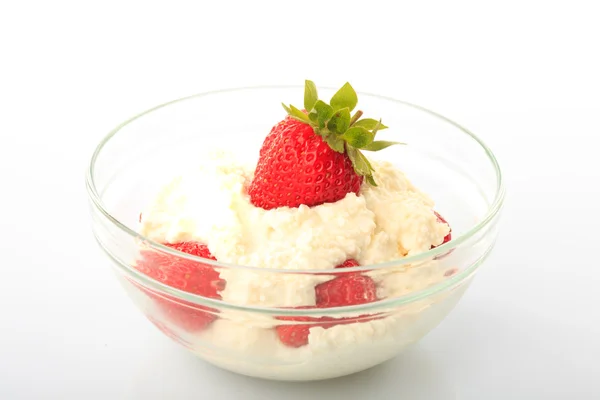 Strawberry and curd — Stock Photo, Image