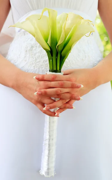 Wedding bouquet from kallas — Stock Photo, Image