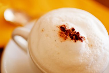 köpüklü cappuccino