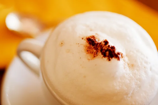 Cappuccino con schiuma — Foto Stock