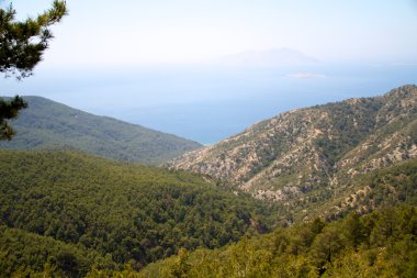 yüksek dağ ve kayalar Yunanistan Rodos