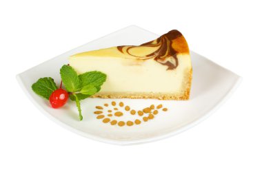 gurme dilim beyaz zemin üzerine cheesecake