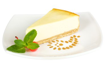 gurme dilim beyaz zemin üzerine cheesecake