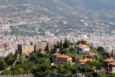 Alanya Şehir hill, deniz kıyısında, Türkiye