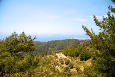 yüksek dağ ve kayalar Yunanistan Rodos