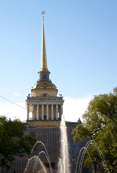 Адмиралтейство Санкт-Петербурга — стоковое фото