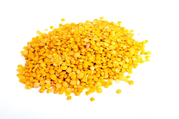 黄色小扁豆隔离对射击的白色 background.macro. — 图库照片