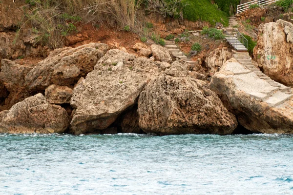Rock och Medelhavet i Turkiet — Stockfoto