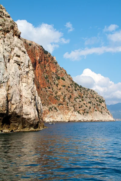 Rock a Středozemního moře v Turecku — Stock fotografie
