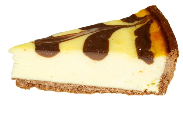 Gourmet-Stück Käsekuchen auf weißem Hintergrund — Stockfoto