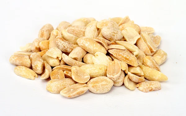 Close-up image of peanuts studio isolated on white background — Stock Photo, Image