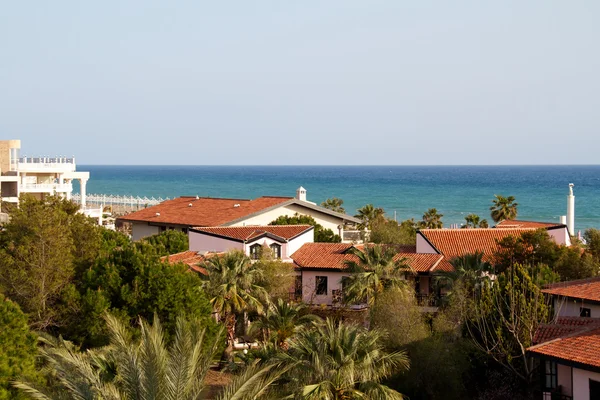 Розкішні резиденції вздовж Середземного моря в Туреччині — стокове фото
