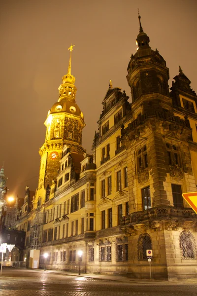 Дрезден вночі, Німеччина — стокове фото