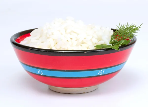 Kırmızı yuvarlak kase haşlanmış pirinç — Stok fotoğraf