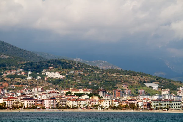 Alanya cidade colina, costa marítima, Turquia — Fotografia de Stock