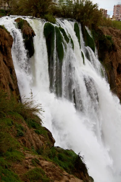 Vodopád na řece Duden v Antalyi, Turecko — Stock fotografie