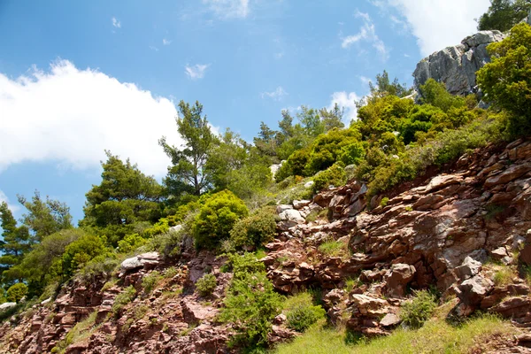 Alta montagna e rocce in Grecia Rodi — Foto Stock