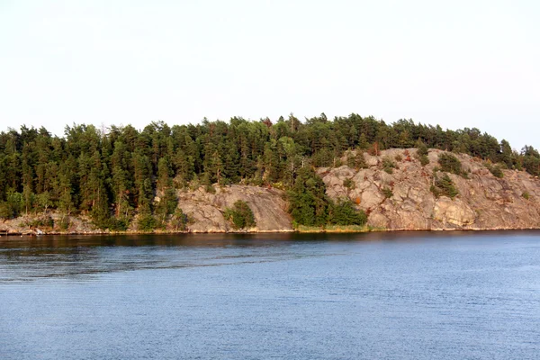 スウェーデンでは、孤独な島多島海 — ストック写真