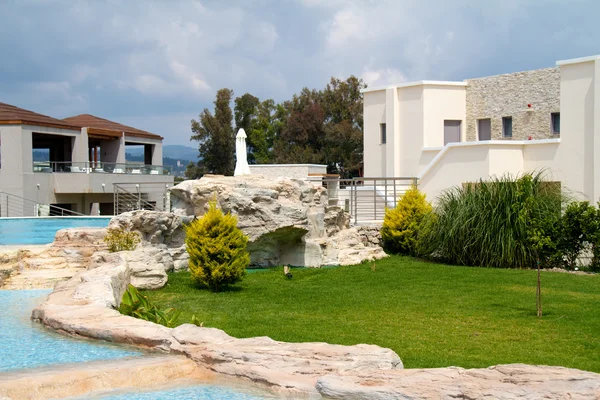 Fürdőhely, luxus villa, Rodosz, Görögország — Stock Fotó