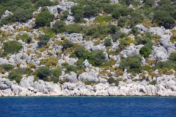 Скеля та море в Туреччині — стокове фото