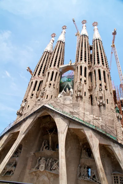 BARCELONE, ESPAGNE - 23 mai : La Sagrada Familia - l'impressionnant c — Photo