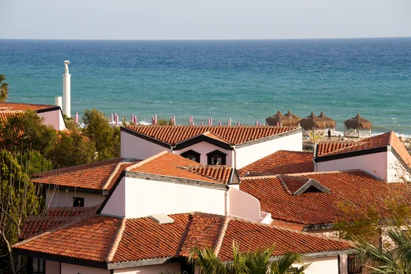 Lyxiga bostäder längs Medelhavet i Turkiet — Stockfoto