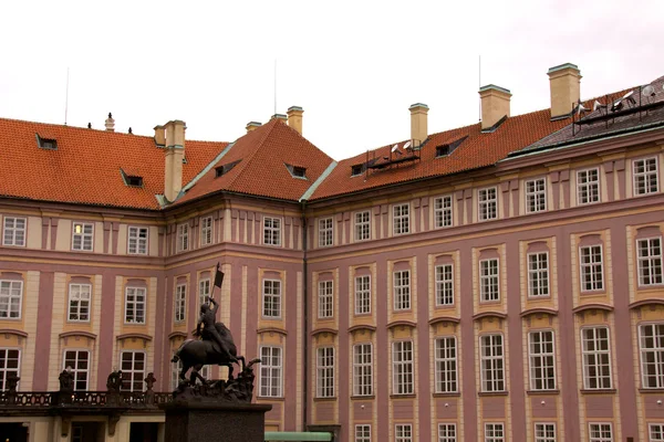 Vanha Praha kaupunkinäkymä - vanhat rakennukset — kuvapankkivalokuva