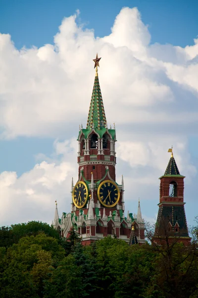 O Salvador (Spasskaya) Torre de Moscou Kremlin, Rússia . — Fotografia de Stock