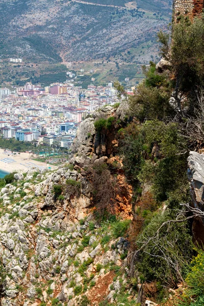 Roca y mar Mediterráneo en Turquía — Foto de Stock