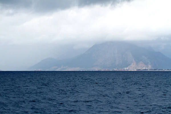 Antigua vista al mar de Antalya — Foto de Stock