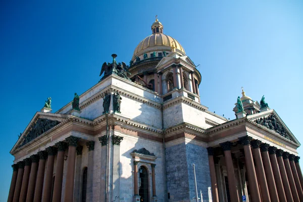 Saint-petersburg, Federacja Rosyjska. Kopuła katedry st.isaac w — Zdjęcie stockowe