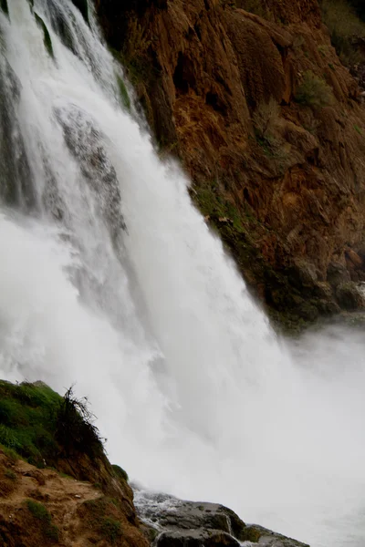 トルコのアンタルヤのドゥーデン川の滝 — ストック写真