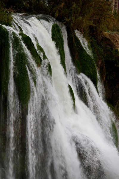 Водопад на реке Дуден в Анталии, Турция — стоковое фото
