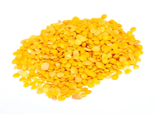 Yellow lentils isolated on white background.Macro shot — Stock Photo, Image