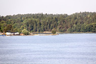 İsveç ' te yalnız ada adalar