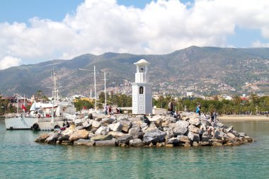 bağlantı noktası deniz feneri. Türkiye, alanya. güneşli havalarda