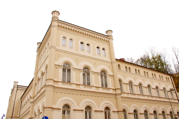 Famoso balneario Karlovy Vary aka Karlsbad —  Fotos de Stock