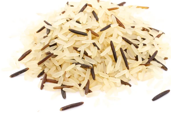 Primo piano di riso lungo mescolato con riso selvatico — Foto Stock
