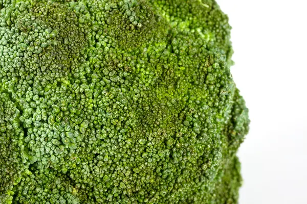 Taze, taze, yeşil brokoli parçalar, kesin — Stok fotoğraf