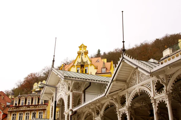 Berühmter Kurort Karlovy vary aka Karlsbad — Stockfoto