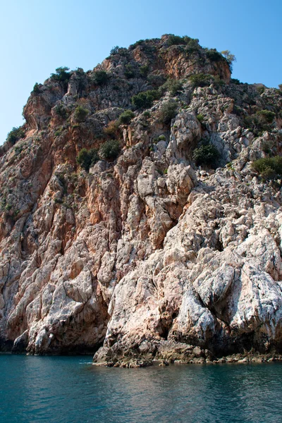 Rock og Middelhavet i Tyrkiet - Stock-foto