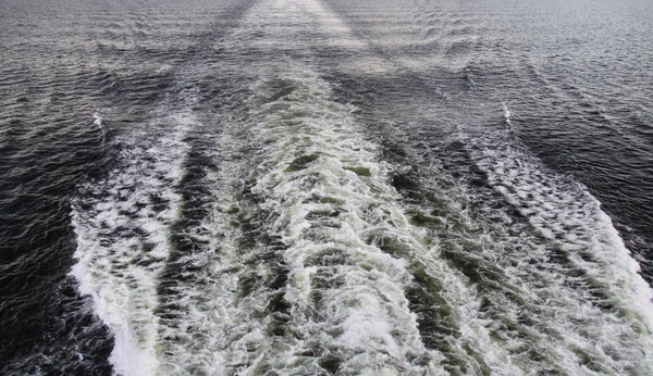 Vlna na Baltském moři poblíž Švédsko — Stock fotografie