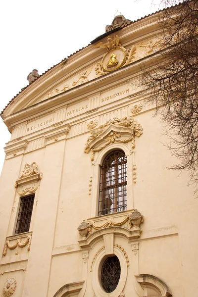 Alte Prager Stadtansichten - alte Gebäude — Stockfoto