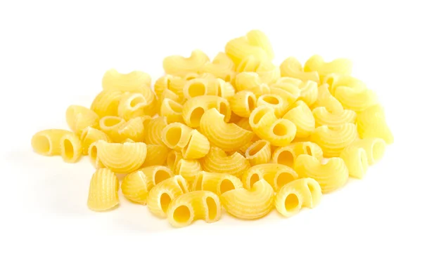 Sušené italské těstoviny na bílém pozadí — Stock fotografie
